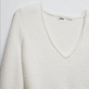 Zara Faux Fur V-Neck Knit Sweater White